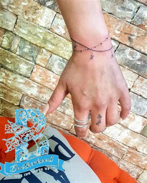 100 Idées De Tatouages Bracelet Pour Femme Tatouez