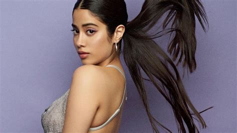 Janhvi Kapoor Kiara Advani And Others Prove That ’00s Fashion Is Getting A Revival Vogue India