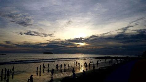 Pantai Cermin Pariaman Harga Tiket Masuk Lokasi Sunset