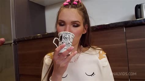 Petite Ellis Baileys Anal Fucking In The Kitchen With Best Gapes Ball Deep Anal And Cum