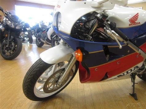 RC301990_27 - Rare SportBikesForSale