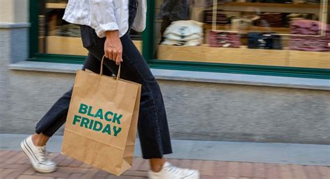 Se Mantiene El Gasto En El Black Friday Y Desciende Moderadamente La