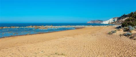 Premium Photo | Scala dei turchi agrigento italy