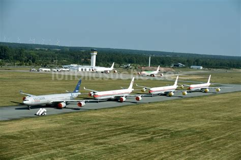 Parchim Aus Der Vogelperspektive Gel Nde Des Flughafen In Parchim Im