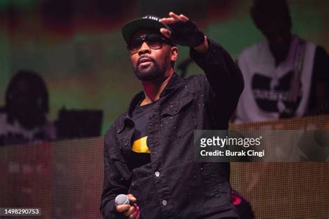 Rza Of Wu Tang Photos And Premium High Res Pictures Getty Images