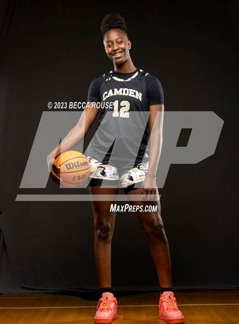 Photo 20 In The 2022 23 Maxpreps Female National Athlete Of The Year