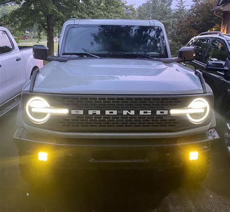 Diode Dynamics SAE Fogs Installed On Badlands Modular Bumper Bronco6G