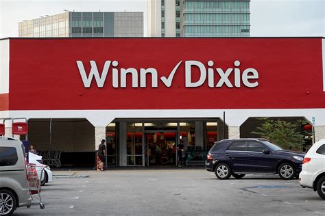 Shoppers react as winn-dixie announces more store closures today 39