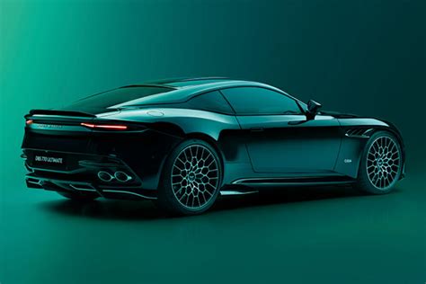 2024 Aston Martin Dbs Faunie Maurita