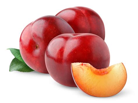 difference between red and black plums