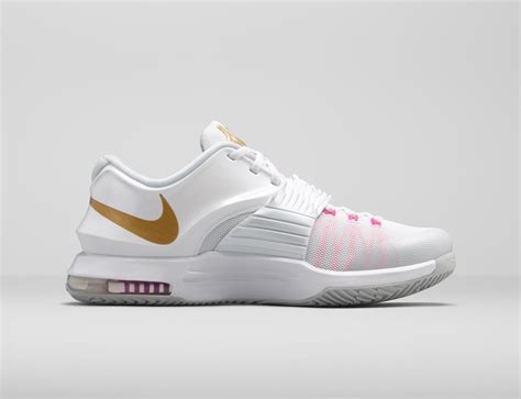 New Kd7 Aunt Pearl Shoe Honors Kevin Durants Angelic Aunt Nike News