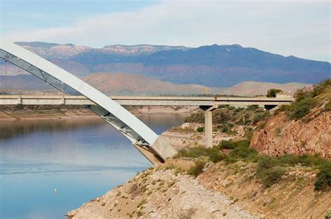 Roosevelt Lake Bridge (Roosevelt, 1990) | Structurae