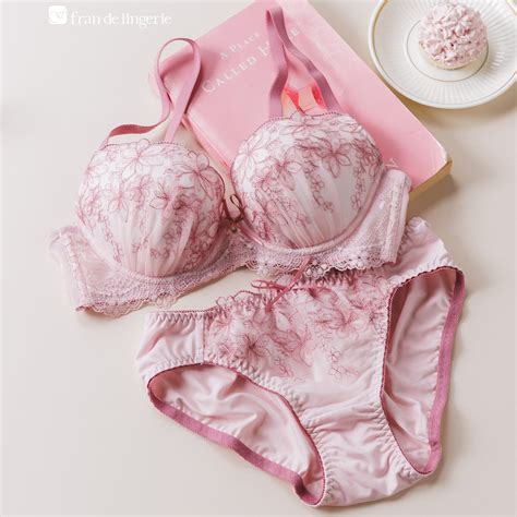 Fran De Lingerie