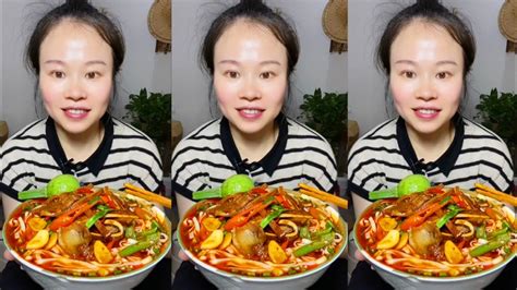 ASMR Eating Spicy Food Chinese Big Bowl Spicy Noodles Soups With Tofus