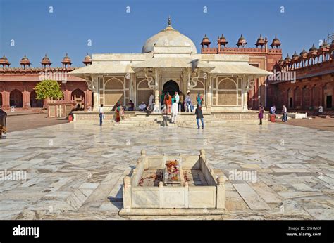 Dargah Of Salim Chisti Fatehpur Sikri Agra Uttar Pradesh India