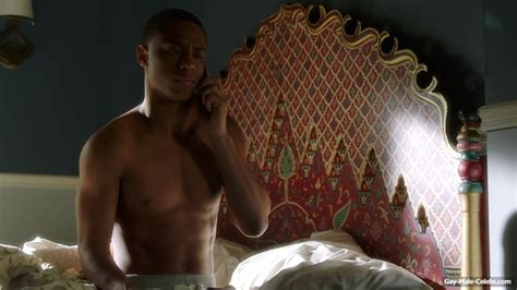 Keith Powers Exposed Hot Body In Famous In Love Gay Male Celebs