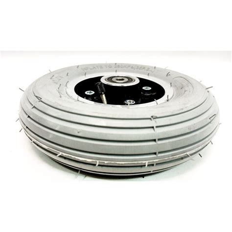 Колесо пневматическое с металлическим диском для инвалидной коляски