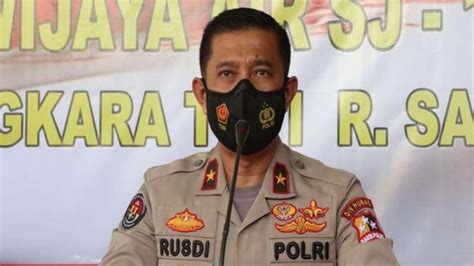 Polisi Bongkar Identitas Pembakar Bendera Merah Putih