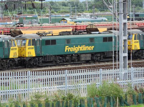 86628 At Crewe Basford Hall 86628 Tony Dennett Flickr