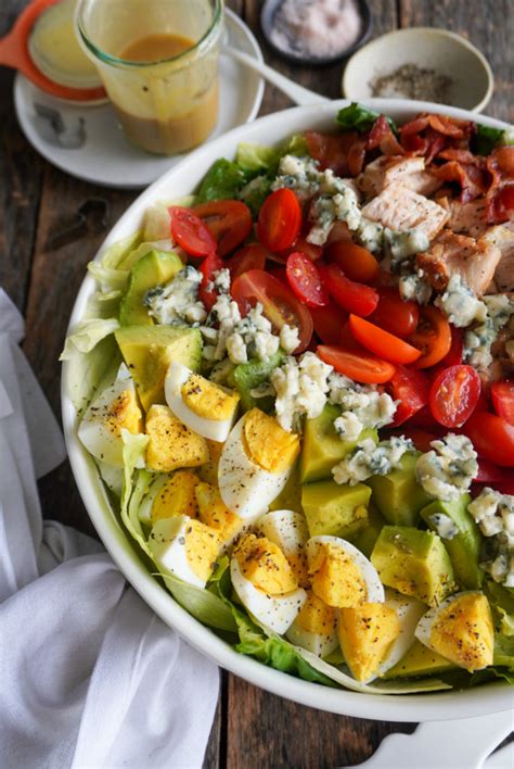 Ensalada Cobb plato único Confieso que Cocino