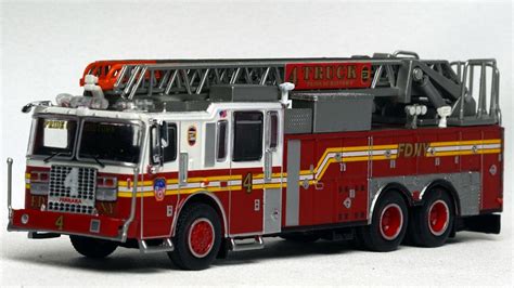 Pcx Fdny Ferrara Ultra Ladder Fire Truck Manhattan Theatre Dist