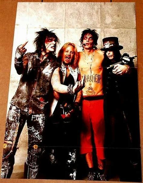 Pin On S Music Mania Motley Crue Nikki Sixx Motley Crue Motley Cr E