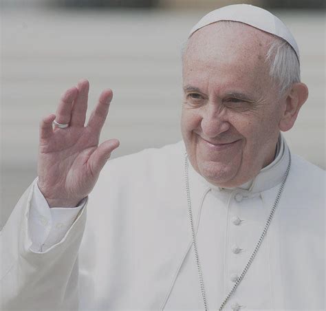 Pope Francis Allows Catholic Priests To Bless Same Sex Couples