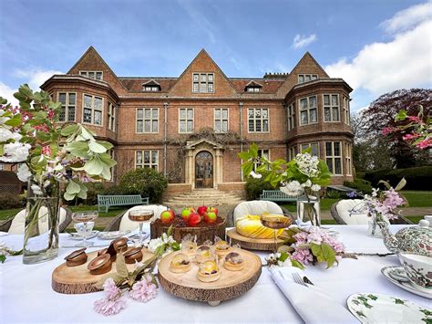 Charming Wedding Venue In Buckinghamshire | Horwood House | Amazing ...