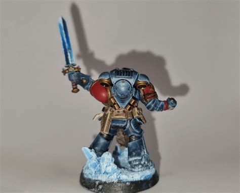 Custom Space Wolf Captain : r/minipainting