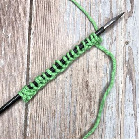 Einfacher Maschenanschlag Long Tail Cast On Simpleknittingpatterns