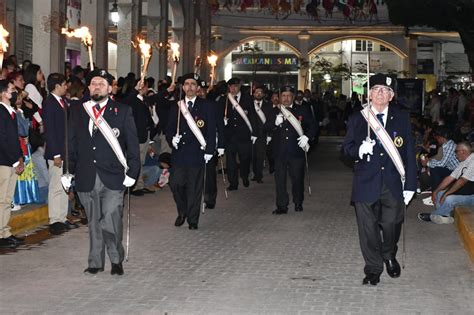 El Dr Manuel G Lvez S Nchez Encabeza Desfile Del Traslado Del Cuadro