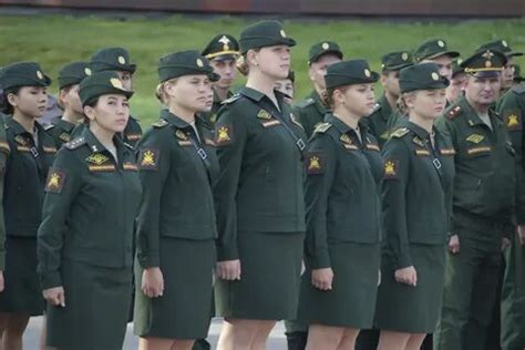 Офисная женская форма нового образца