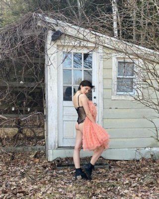 Ella Hunt Nude Porn Pictures XXX Photos Sex Images 4060282 PICTOA