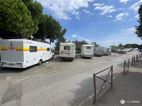 Aire De Stationnement Pour Camping Cars Saint Laurent Du Var