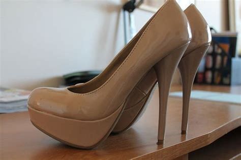 Trend Alert Nude Pumps Broke And Chic
