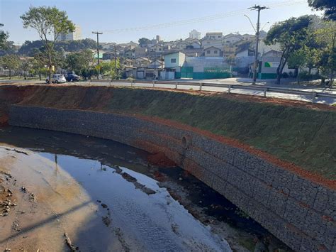 Prefeitura Conclui Obra De Conten O De Margem Do Ribeir O Do Enxofre