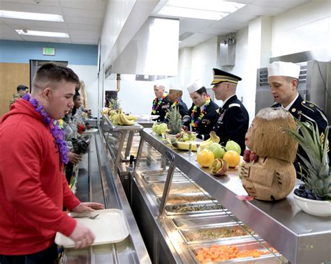 Fort Wainwright Hosts Thanksgiving Feast Article The United States Army