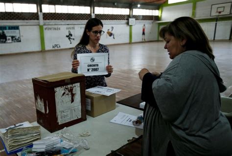 Comienza Votación En Elecciones Presidenciales De Uruguay