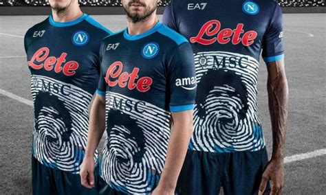 Le Nuove Maglie Saranno Presentate A Castel Di Sangro X Napoli