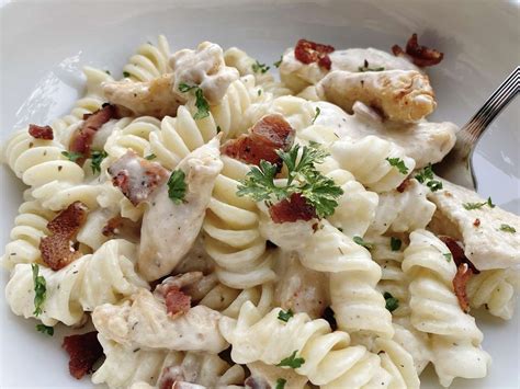 Chicken Bacon Ranch Pasta Recipe