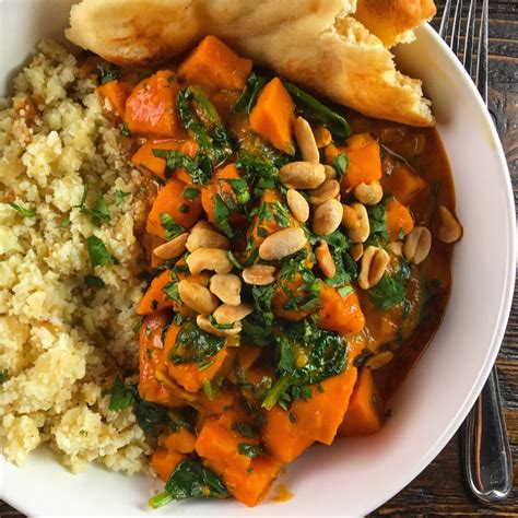 Sweet Potato And Spinach Curry With Cauliflower Rice Roxana S Kitchen