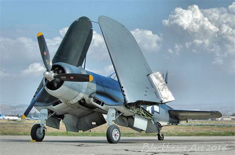 F4U Corsair | F4u corsair, Fighter jets, Air show