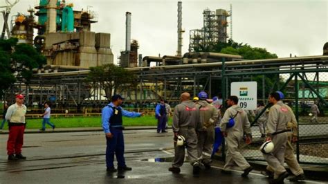 Petrobras P E Venda Integral As Refinarias Repar Rnest Rlam Six