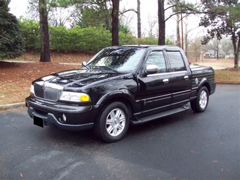 2002 Lincoln Blackwood | GAA Classic Cars