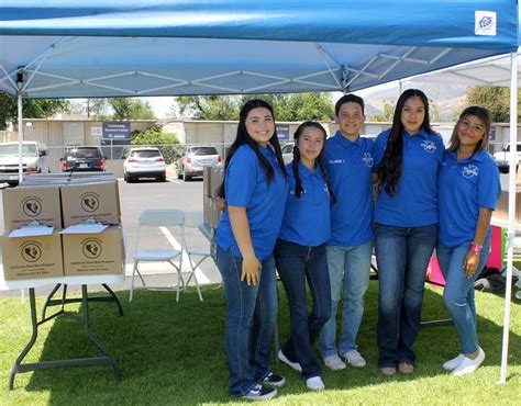 Fhs Students Help At Health And Wellness Fair The Fillmore Gazette