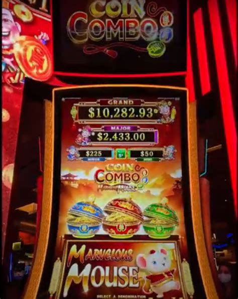 Coin Combo Marvelous Mouse Slot Machine By