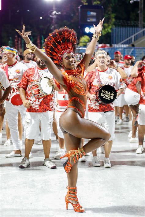 Foto Erika Januza Exibiu O Corpo Sarado Em Ensaio Da Viradouro