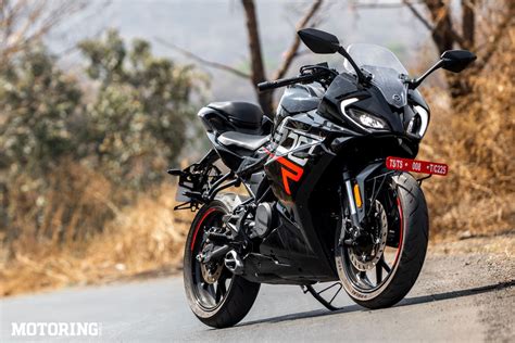 Keeway gives the K300 N and K300 R a much needed price cut - Motoring World