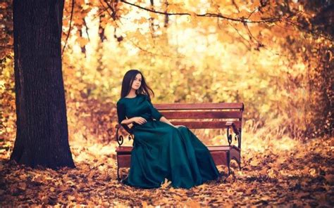 Women Outdoors Brunette Wallpapers Hd Desktop And Mobile Backgrounds