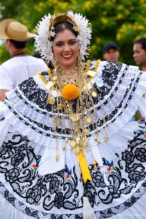 Primer Festival Del Tambor Y La Pollera En San Jos De Las Tablas